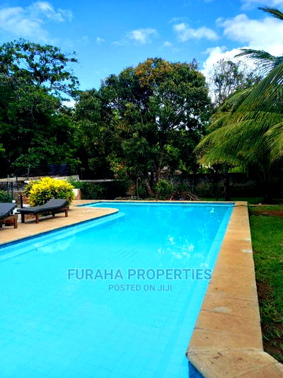 4bdrm Bungalow in Diani, Ukunda for Sale - Image 3
