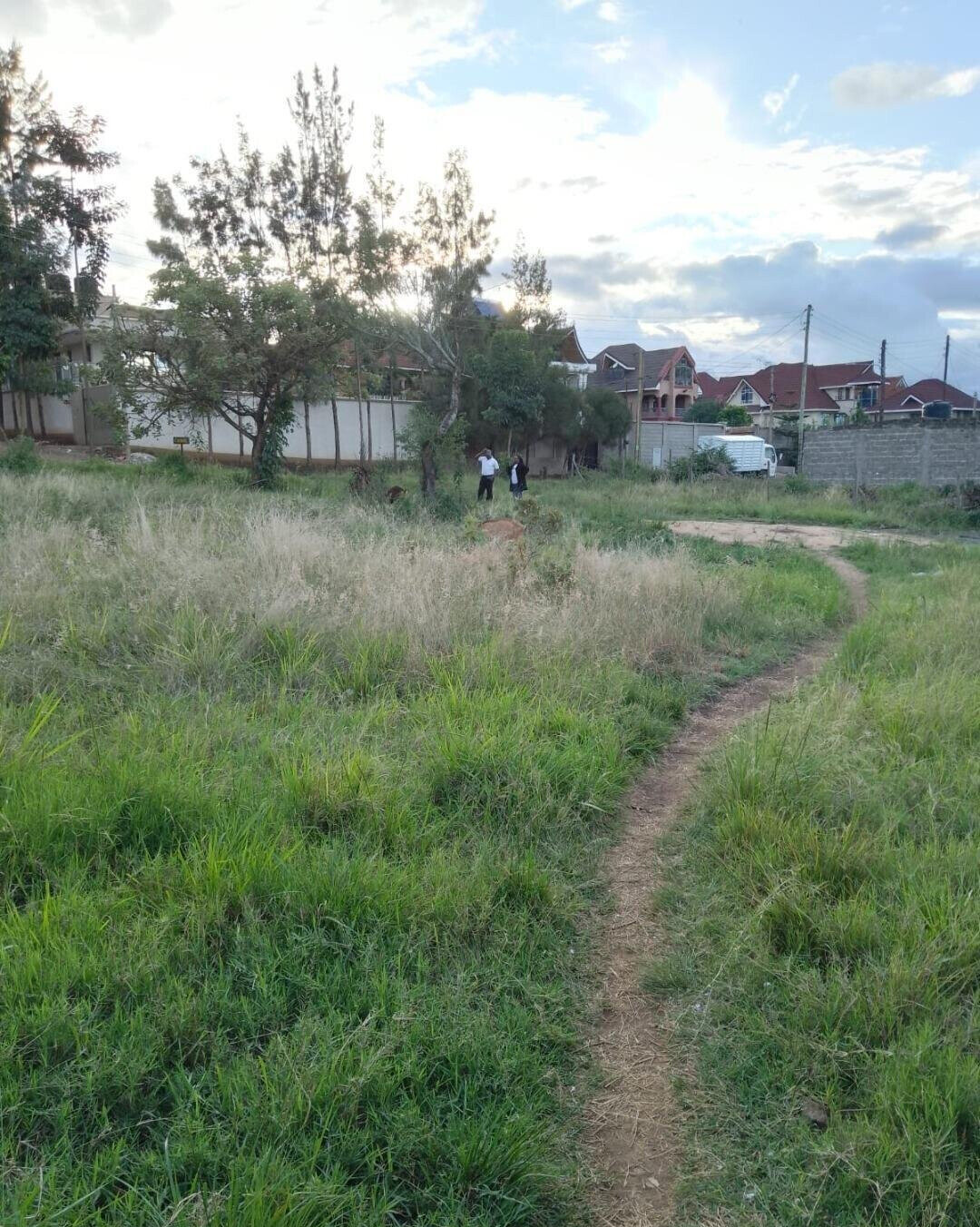 50x100 Plot in Membley for KSh 7M