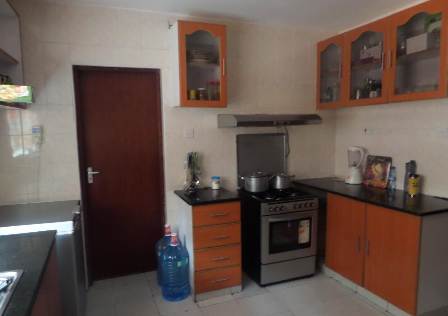 4BR Townhouse with Granite Kitchen & Electric Fence - Kileleshwa