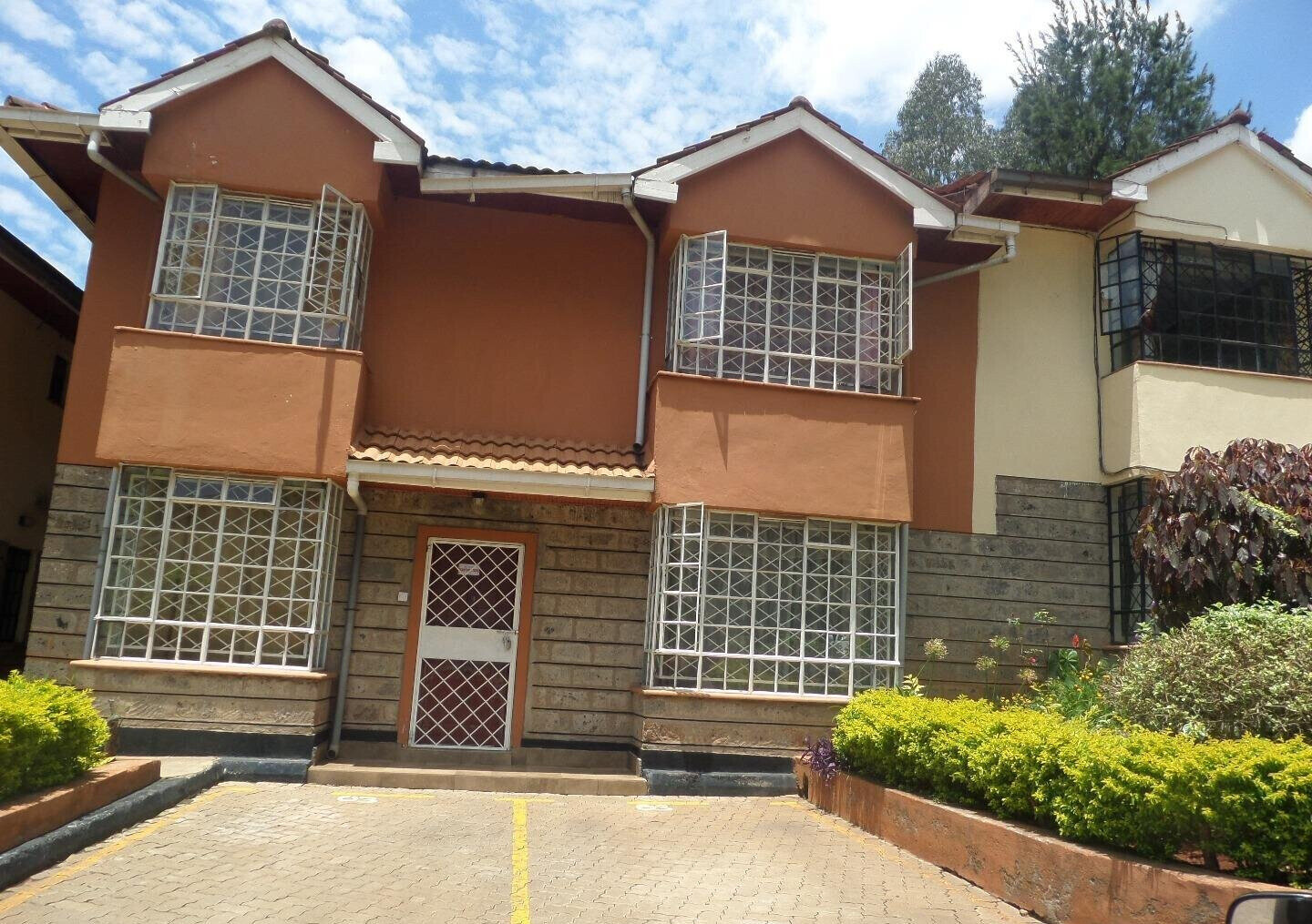 4BR Townhouse with Granite Kitchen & Electric Fence - Kileleshwa