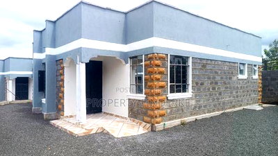 3bdrm Townhouse/Terrace in Acacia, Kitengela for sale - Image 1