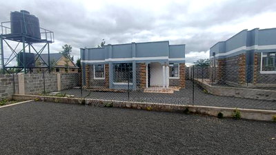 3bdrm Townhouse/Terrace in Acacia, Kitengela for sale - Image 9