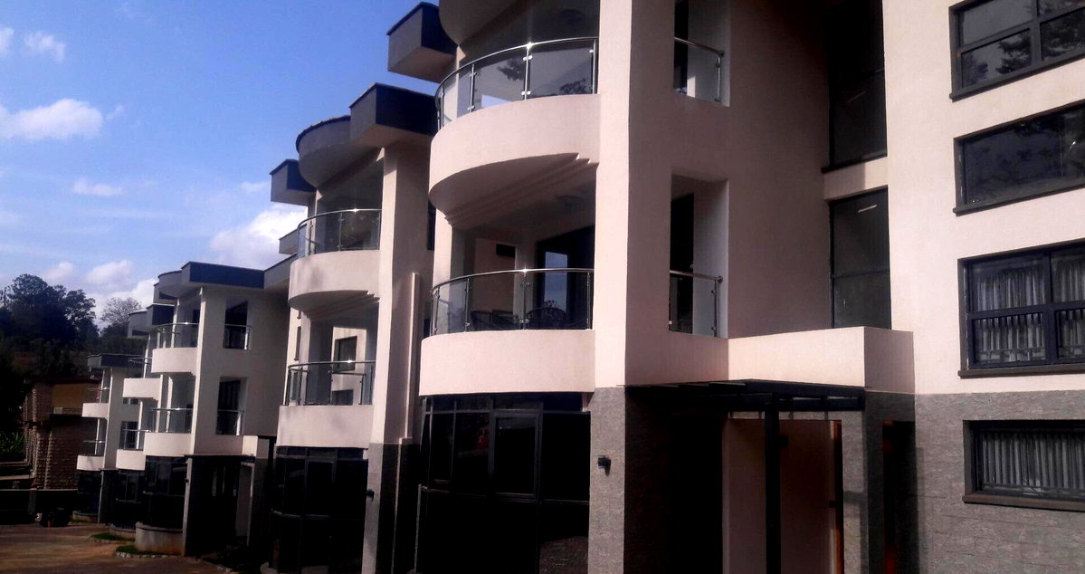 5-Ensuite Townhouse with Walk-In Closet & Garden Balcony - Lavington