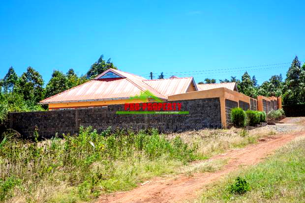 Prime Residential Plot (Gated Community Concept) in Kamangu