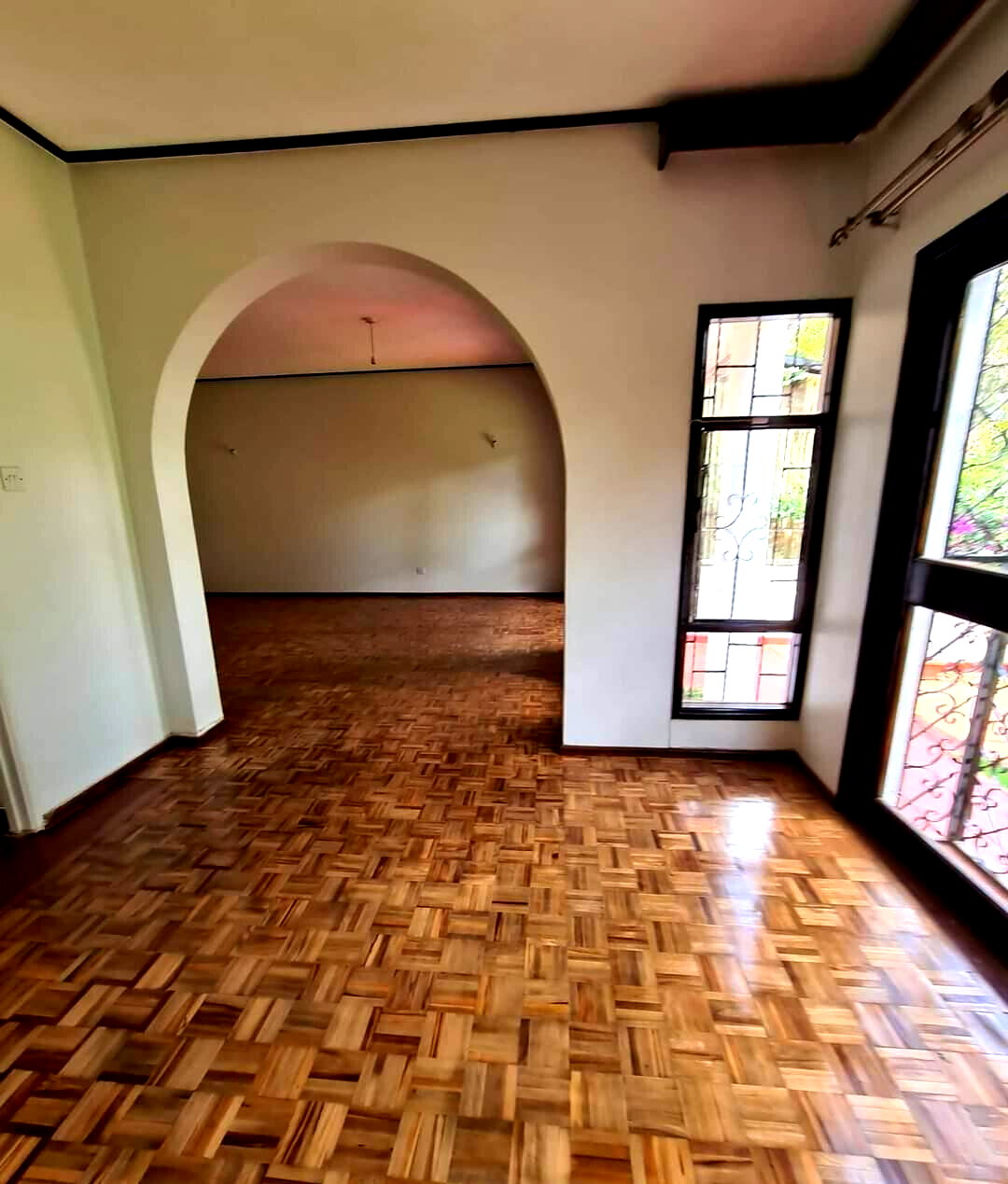 4BR Villa with DSQ & Garden - Kileleshwa Gated Community