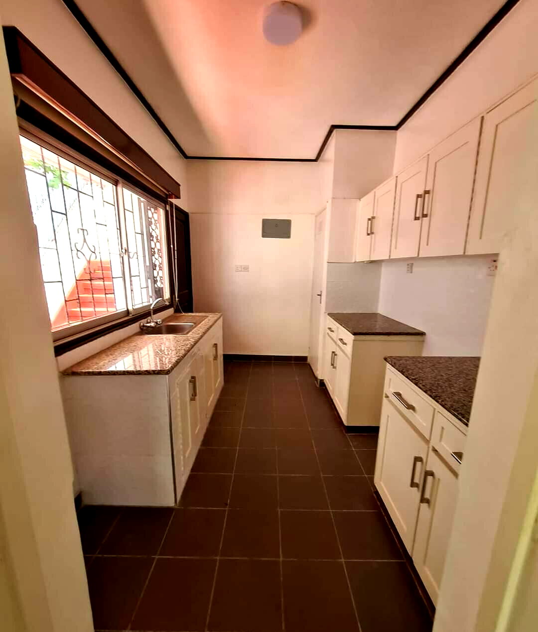 4BR Villa with DSQ & Garden - Kileleshwa Gated Community