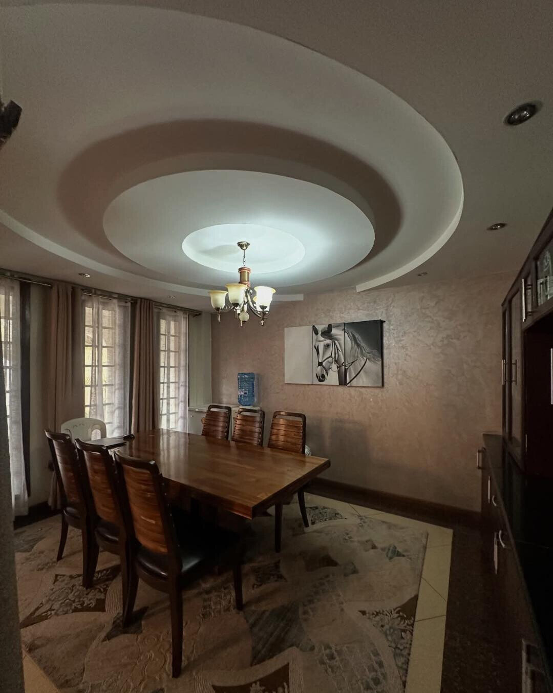 7-Bedroom Home with 20,000L Water Reserve – Langata