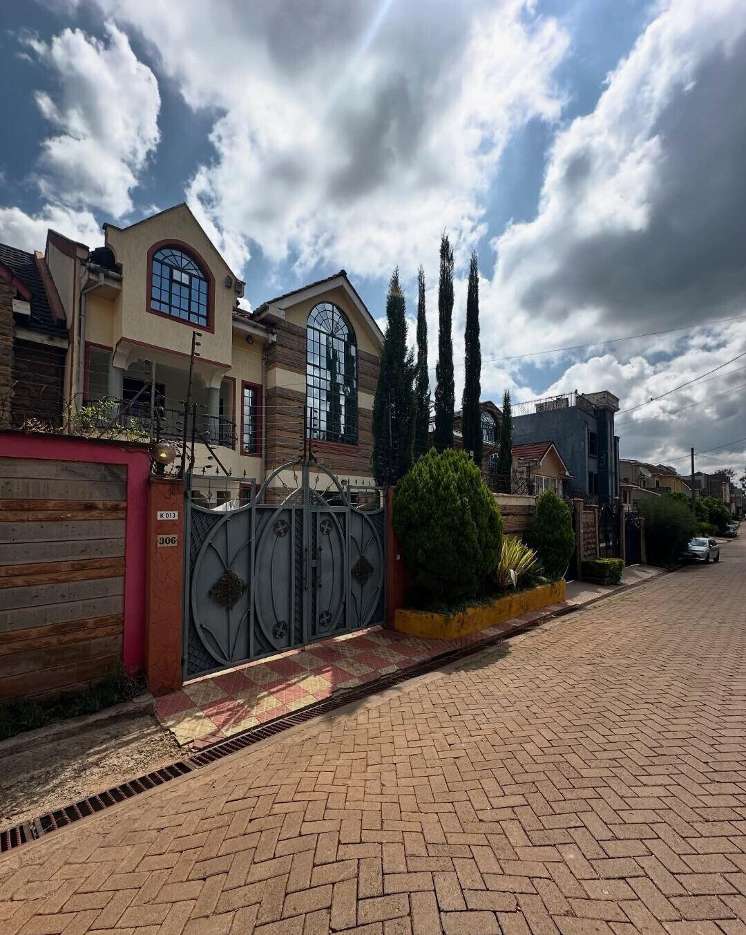 7-Bedroom Home with 20,000L Water Reserve – Langata
