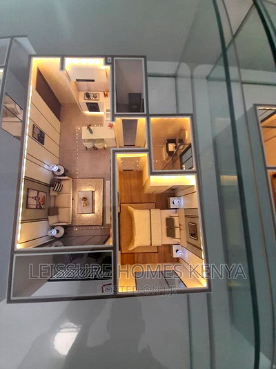 3bdrm Apartment in Gateway Mall Area for sale - Image 8