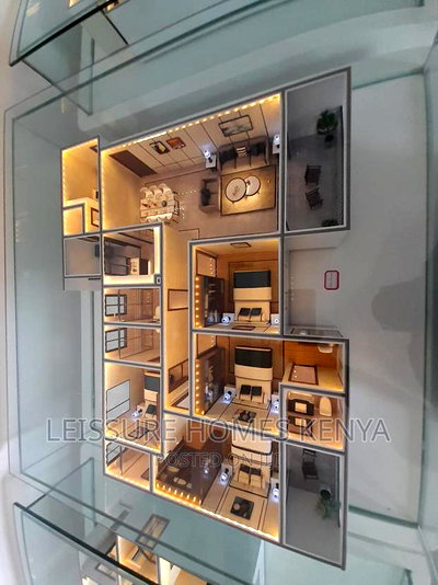 3bdrm Apartment in Gateway Mall Area for sale - Image 7