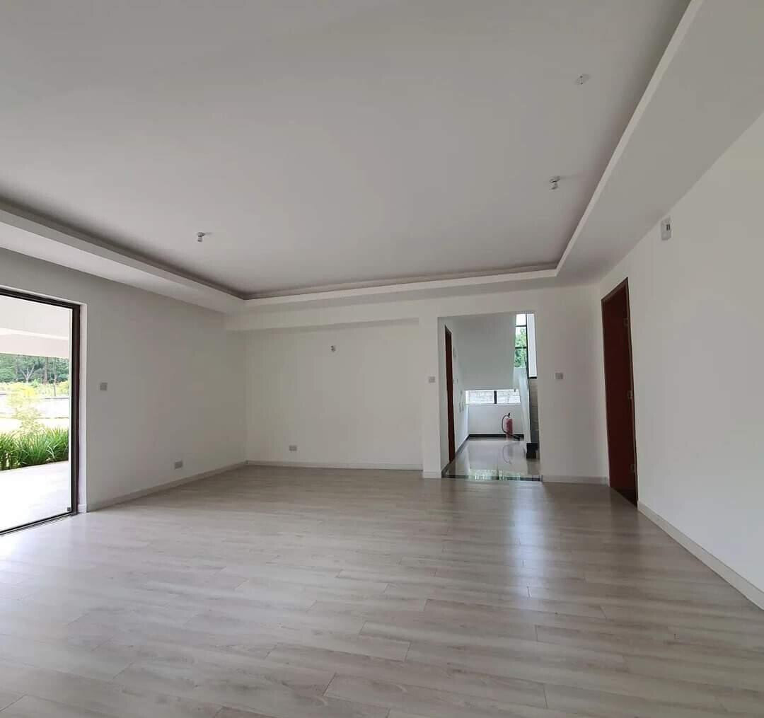 5-Ensuite Townhouse with Clubhouse & Pool – Karen Gated Community