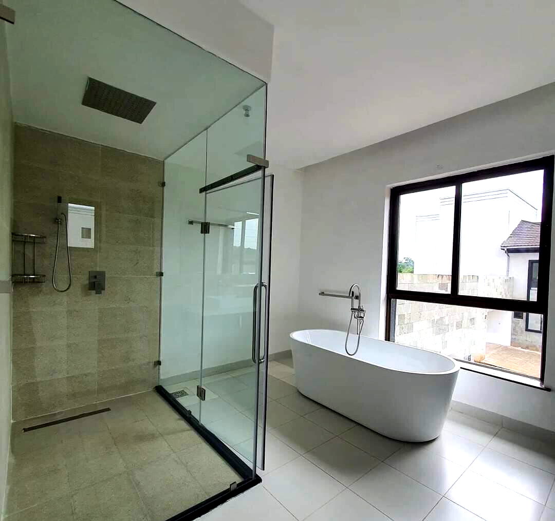5-Ensuite Townhouse with Clubhouse & Pool – Karen Gated Community