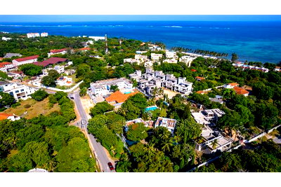 50 by 100 Plot in Kawangware Touching Tarmac Ready Title - Image 1