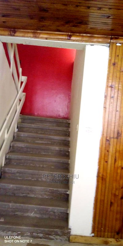 Commercial Building for Sale in Industrial Area - Image 7