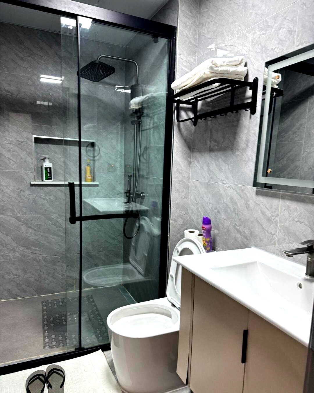 2BR Luxury Apartment with High-End Finishes - Kileleshwa