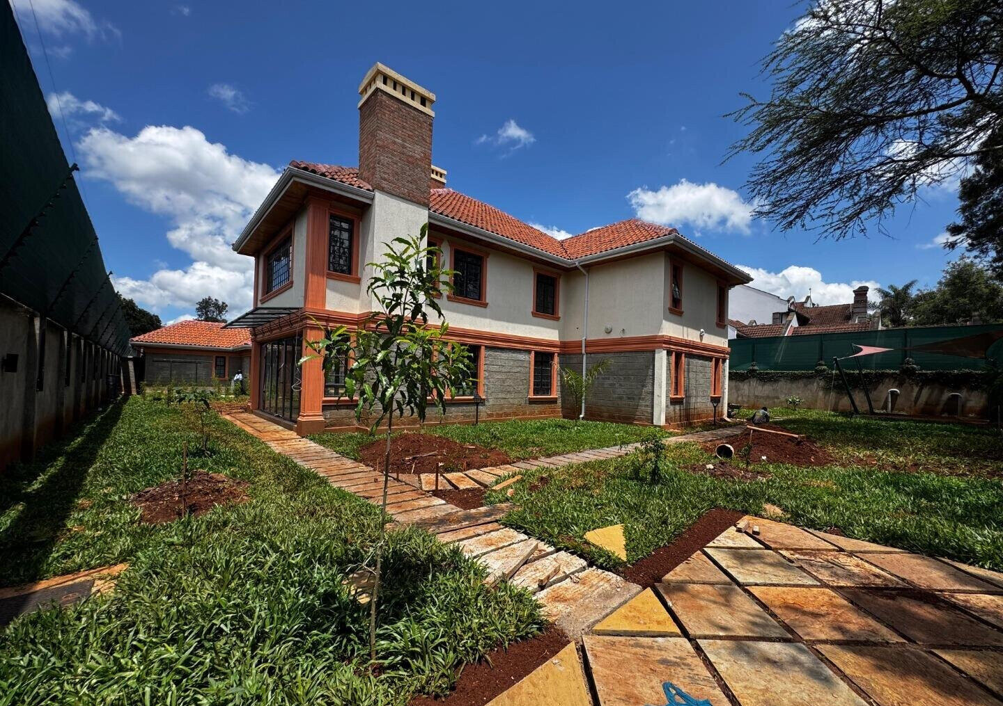 4-Ensuite Townhouse with Fireplace & Borehole – Karen Gated Community