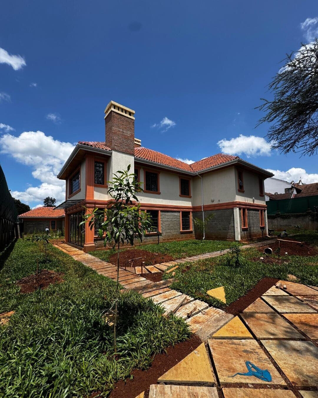 4-Ensuite Townhouse with Fireplace & Borehole – Karen Gated Community