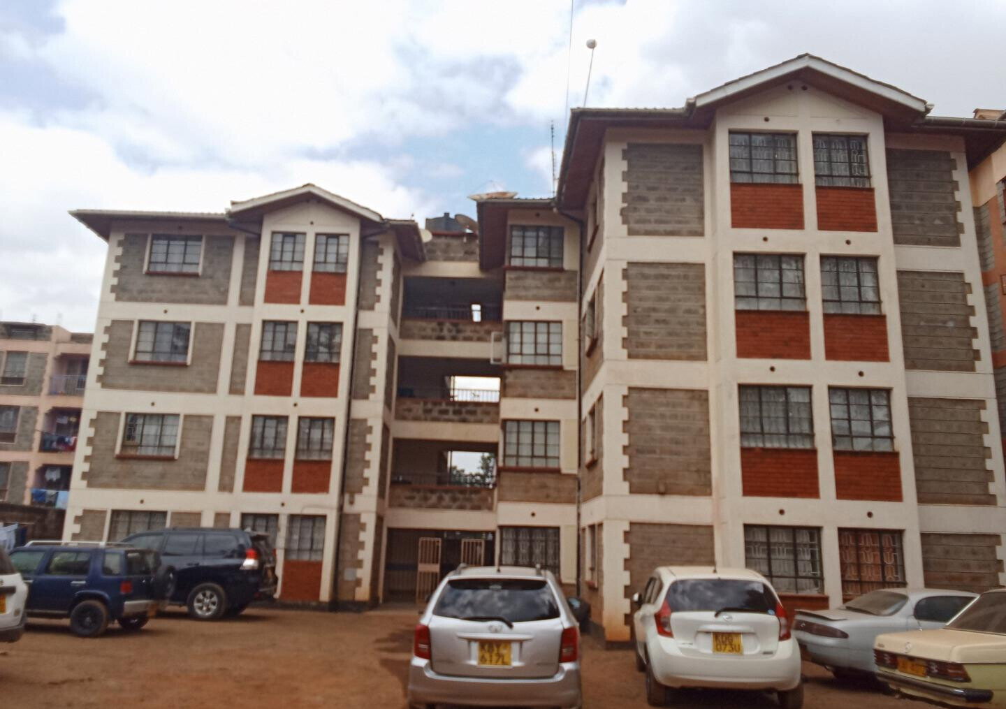 1/2 Acre Commercial Flat for Sale