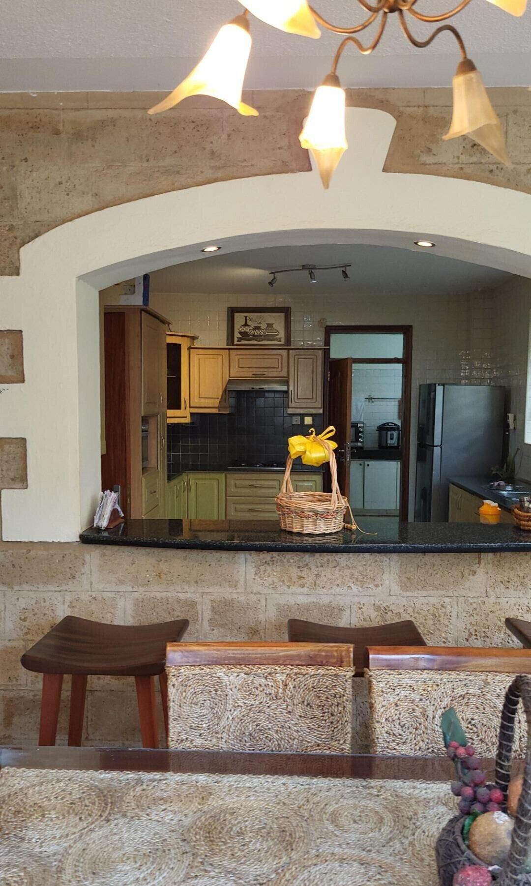 4-Ensuite Townhouse with Pool & Private Garden - Spring Valley