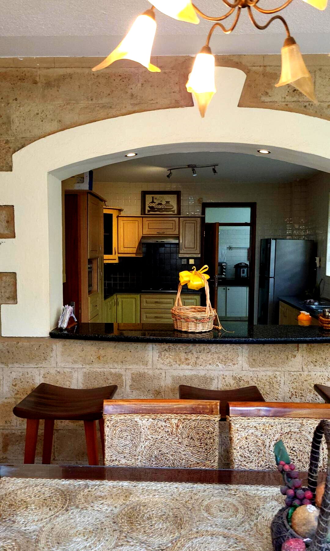 4-Ensuite Townhouse with Pool & Private Garden - Spring Valley
