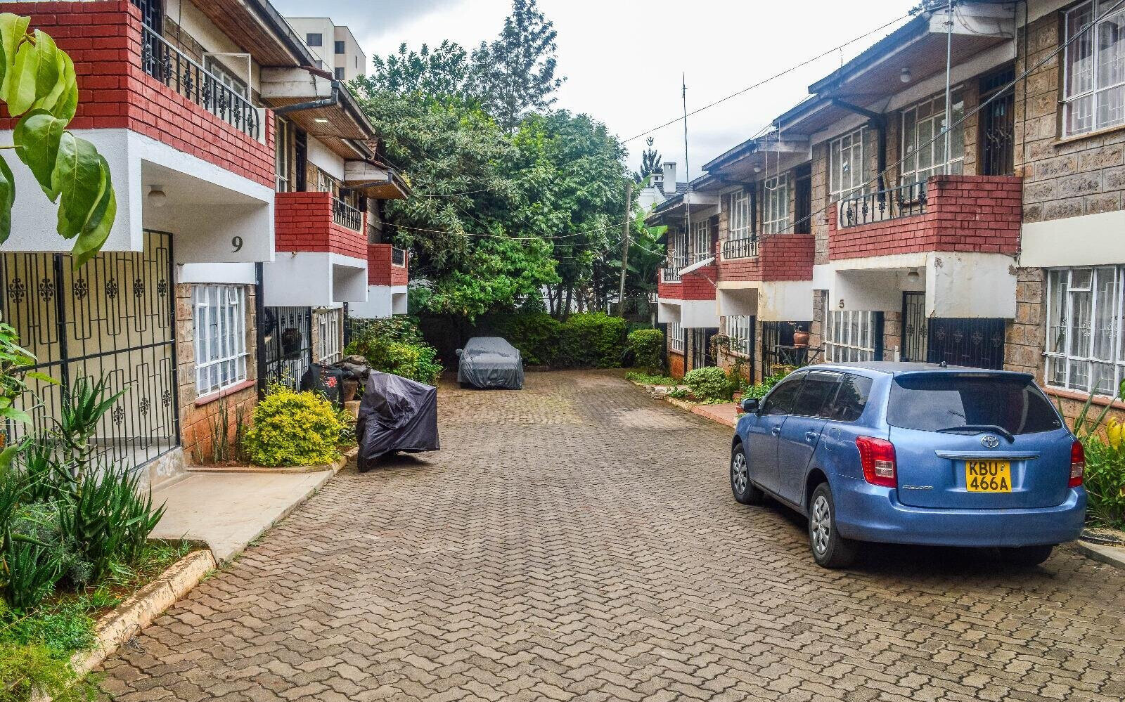 Executive 3BR Townhouse Mansionette with DSQ - Lavington