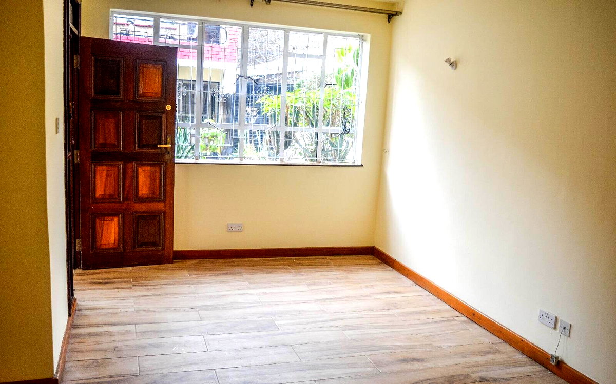 Executive 3BR Townhouse Mansionette with DSQ - Lavington