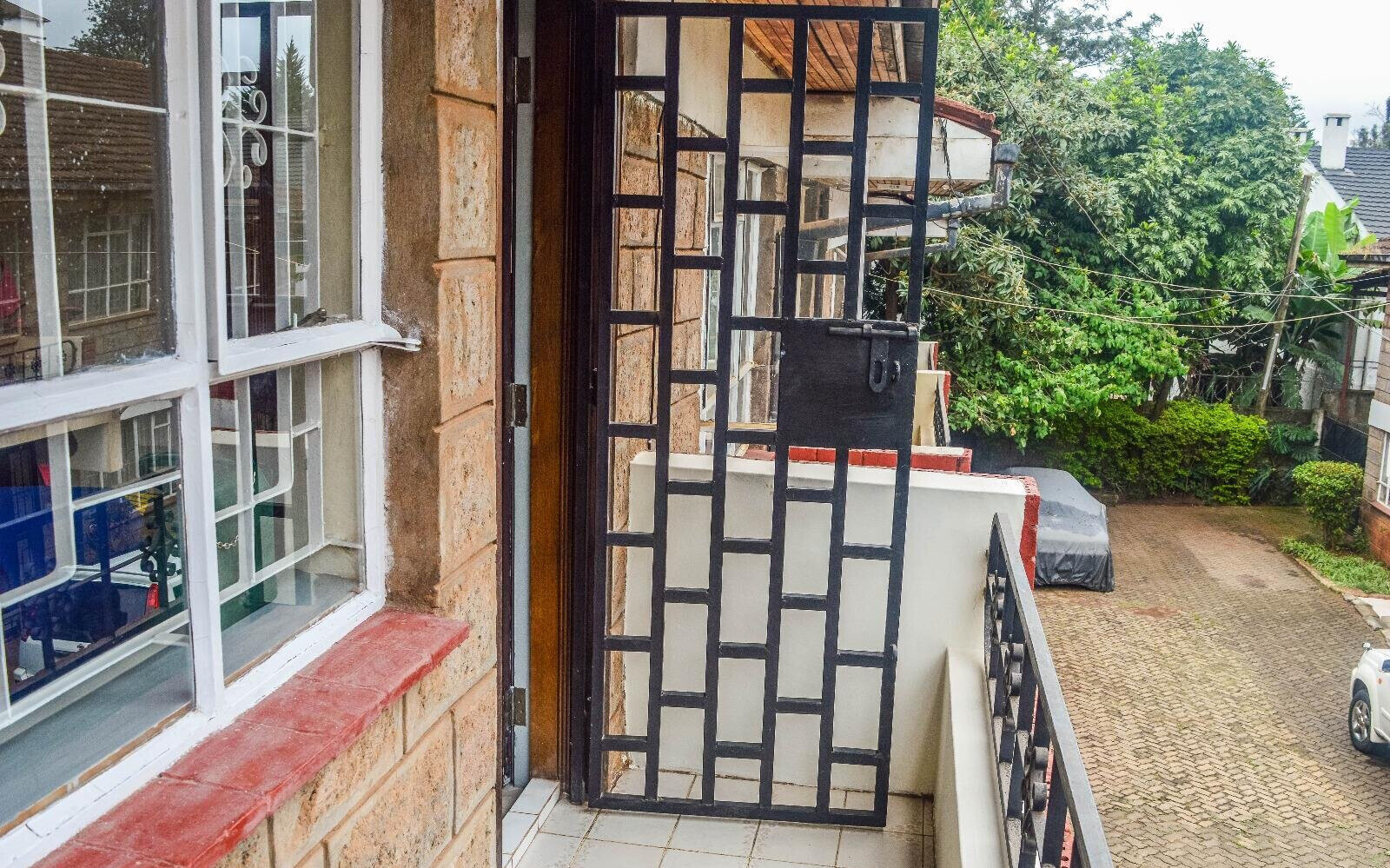Executive 3BR Townhouse Mansionette with DSQ - Lavington