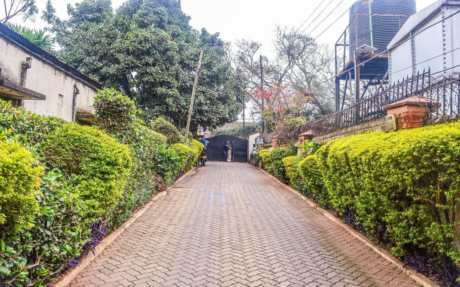 Executive 3BR Townhouse Mansionette with DSQ - Lavington