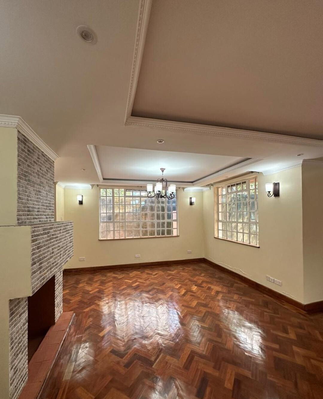 4-Ensuite Townhouse with DSQ & Clubhouse Access - Lavington