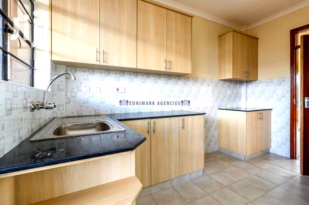 3bdrm Apartment in Muguku, Kikuyu for Rent