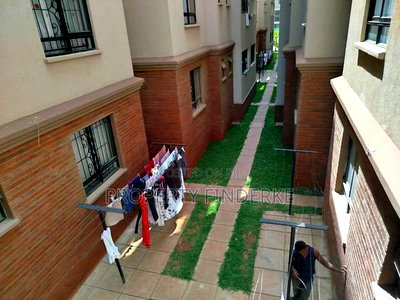 3bdrm Apartment in Gateway Mall Area for sale - Image 20