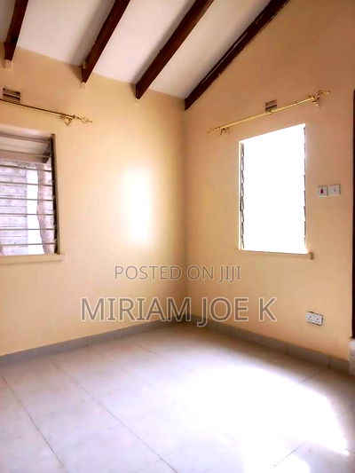 4bdrm Bungalow in Ngoingwa, Thika for rent - Image 1