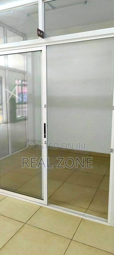 Shop to Let in Westlands - Image 1