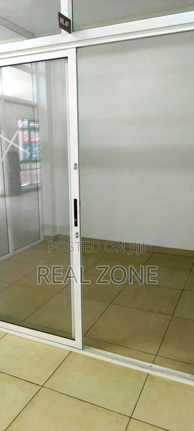 Shop to Let in Westlands - Image 4