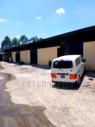 Godown to Let 1500sqft at Donholm - Image 2