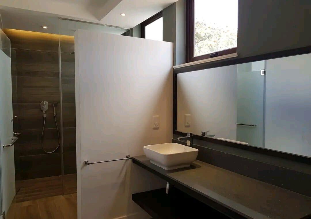 3-Level 5-Ensuite Villa in Gated Community of 12 - Lavington