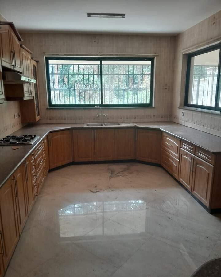 4BR Villa with Pool & Rooftop Terrace - Brookside, Westlands