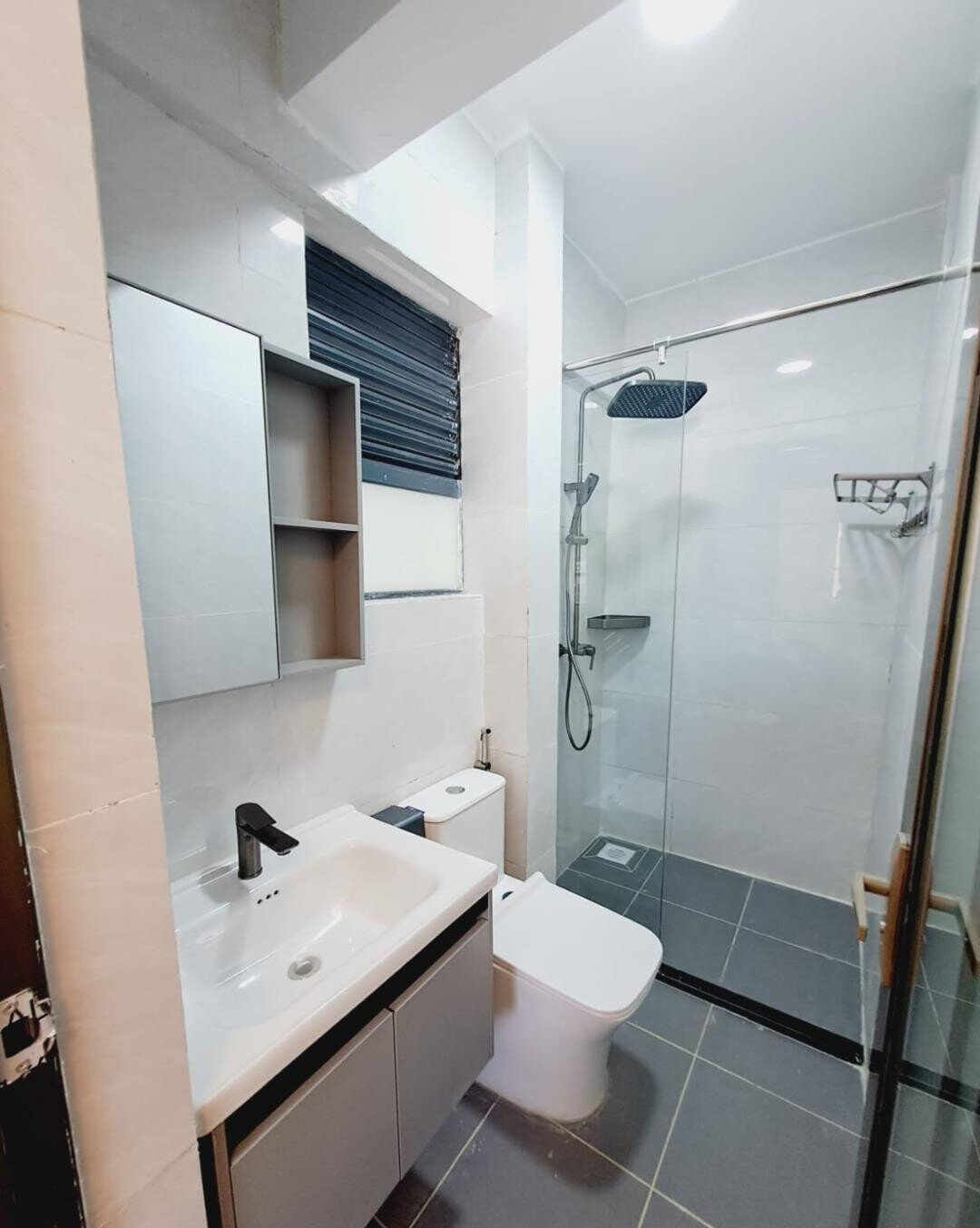 2BR Townhouse with Pool & Gym in Secure Kilimani Court