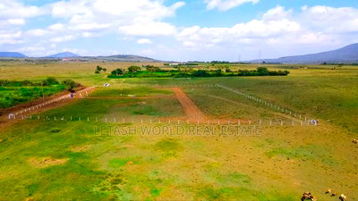 Good Views In A Prime Location 50 By 100ft - Image 2