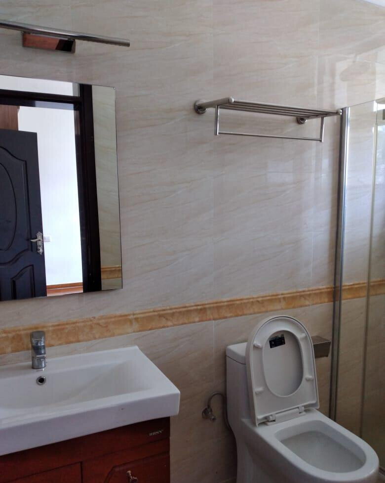 5-Ensuite Villa with Attic Office & Fireplace – Karen Gated Community