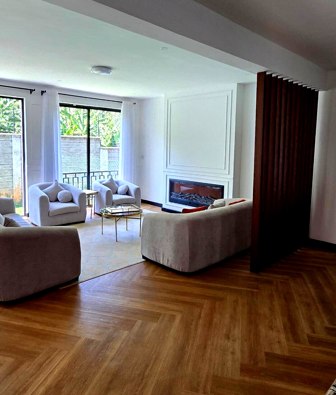 5BR Townhouse with Pool & Clubhouse - Kitisuru, Nairobi