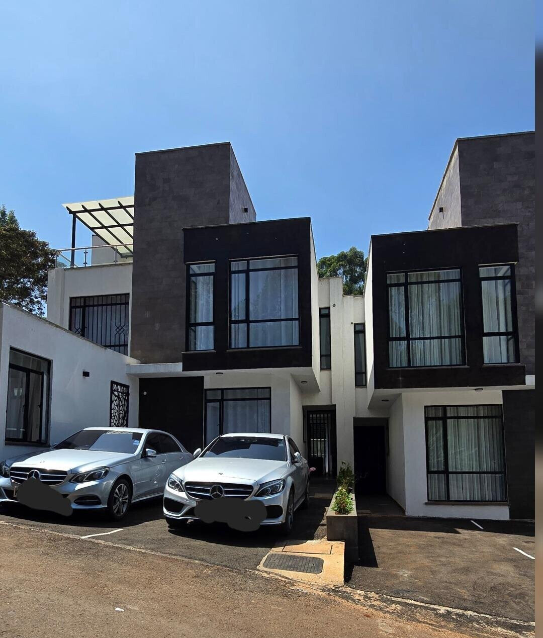 5BR Townhouse with Pool & Clubhouse - Kitisuru, Nairobi