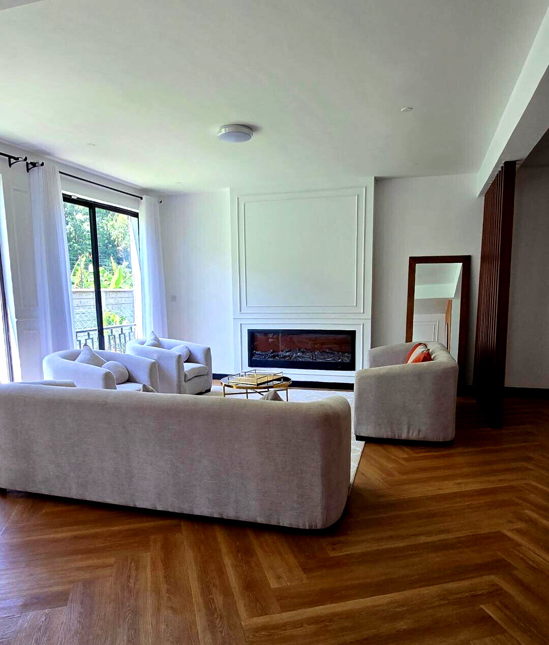5BR Townhouse with Pool & Clubhouse - Kitisuru, Nairobi