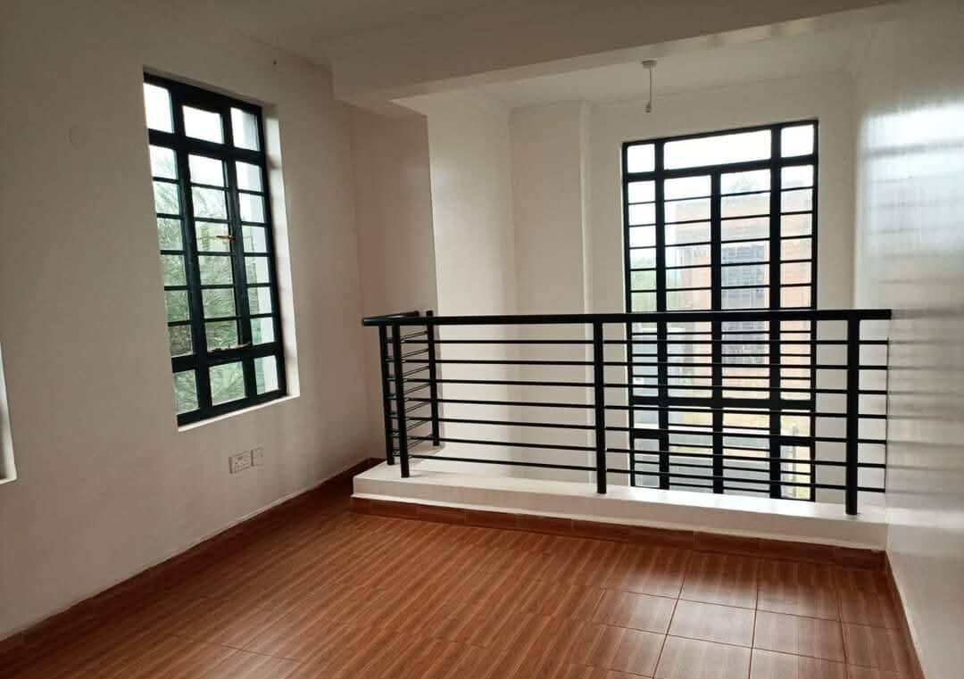 4BR All-Ensuite Townhouse with Rooftop Terrace & DSQ - Kibiku