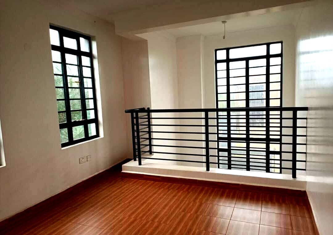 4BR All-Ensuite Townhouse with Rooftop Terrace & DSQ - Kibiku