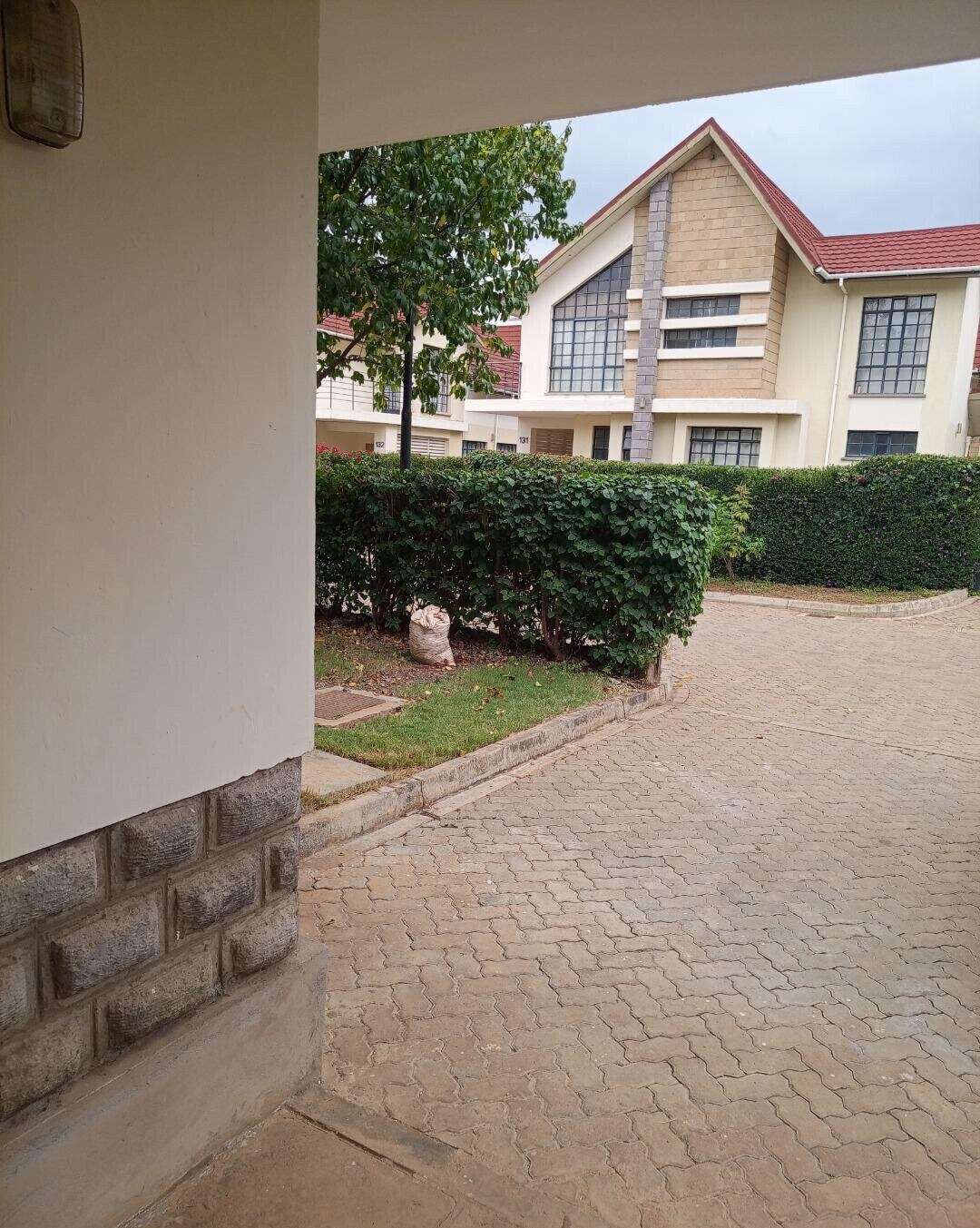 4BR All-Ensuite Townhouse Near Shopping Mall - Kitengela