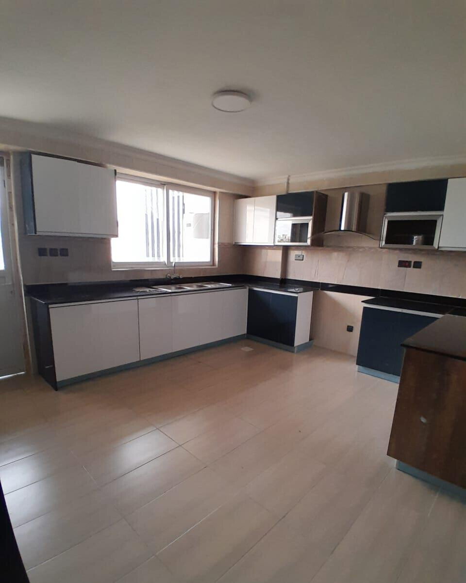3 En-Suite Bedrooms with Pool & Jacuzzi - Kilimani