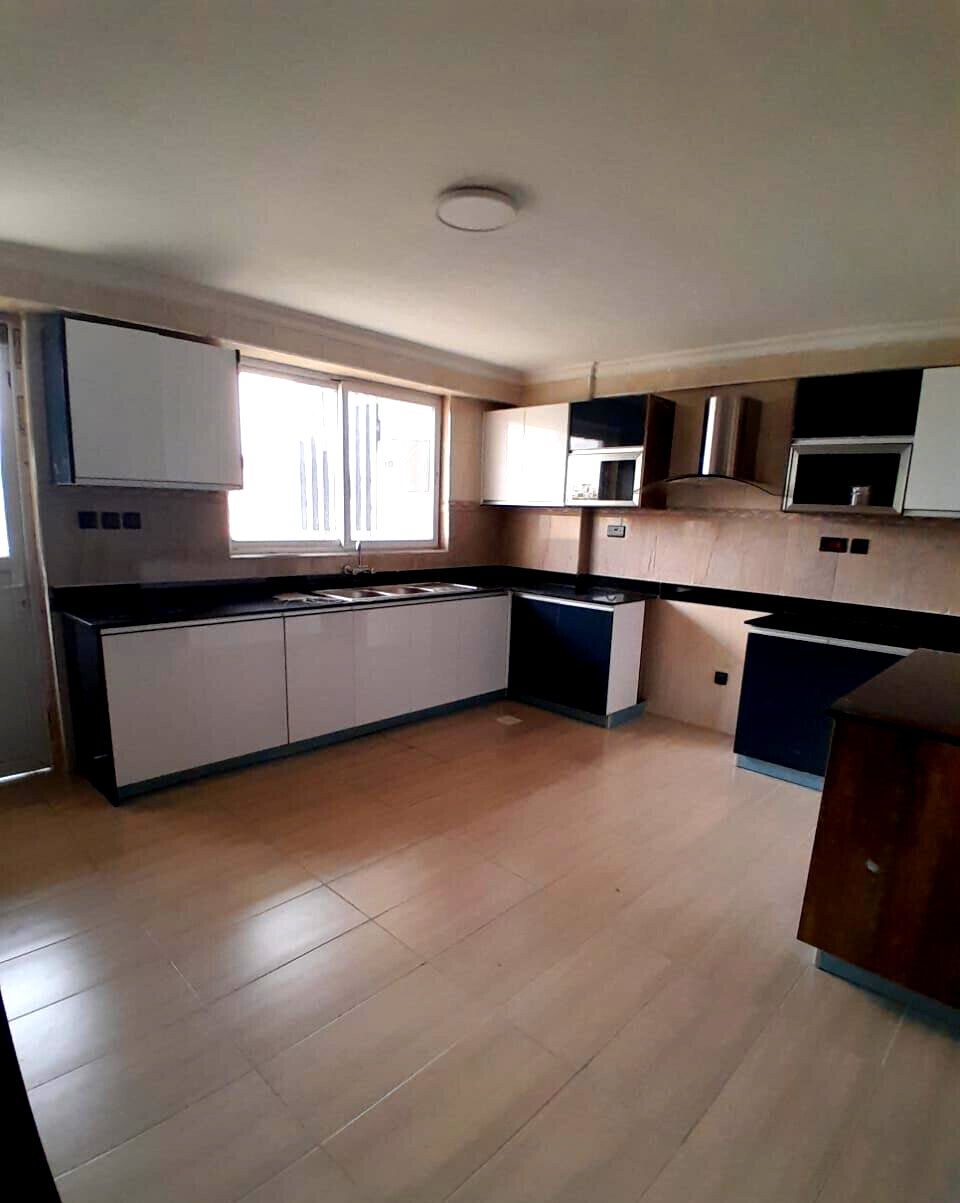 3 En-Suite Bedrooms with Pool & Jacuzzi - Kilimani