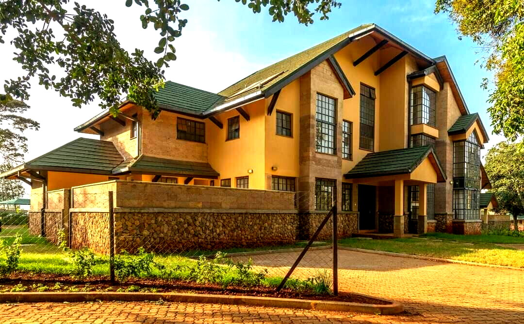 5-Ensuite Townhouse with Clubhouse & Gym – Karen Gated Estate