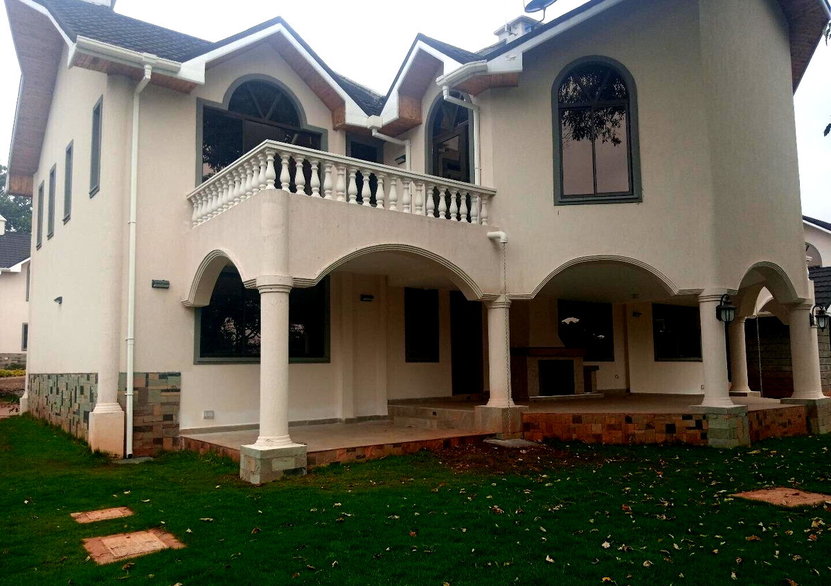 5-Ensuite Townhouse with Fireplace & DSQ - Lower Kabete